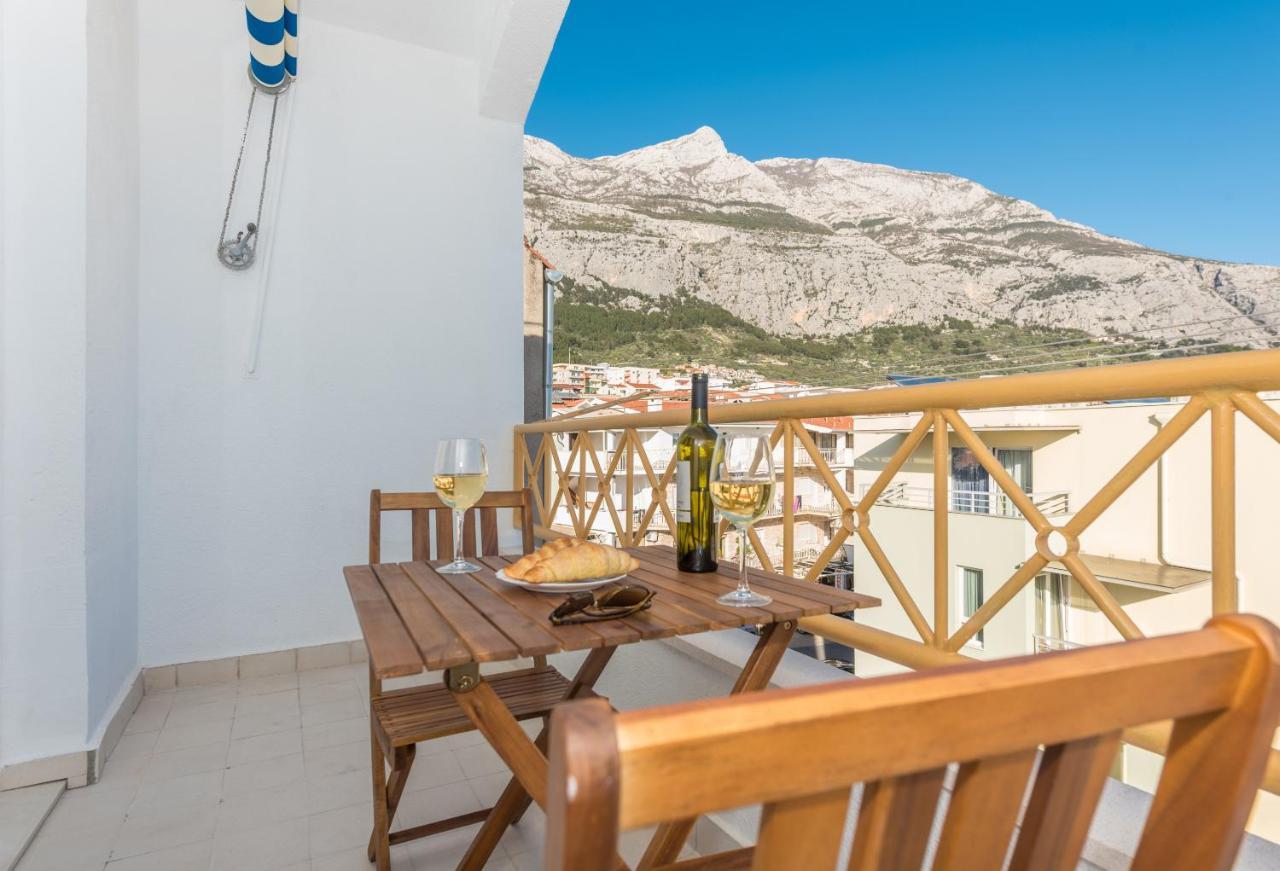 Vista Mare Apartment - 3 Bedroom, Sea View Makarska Exterior photo