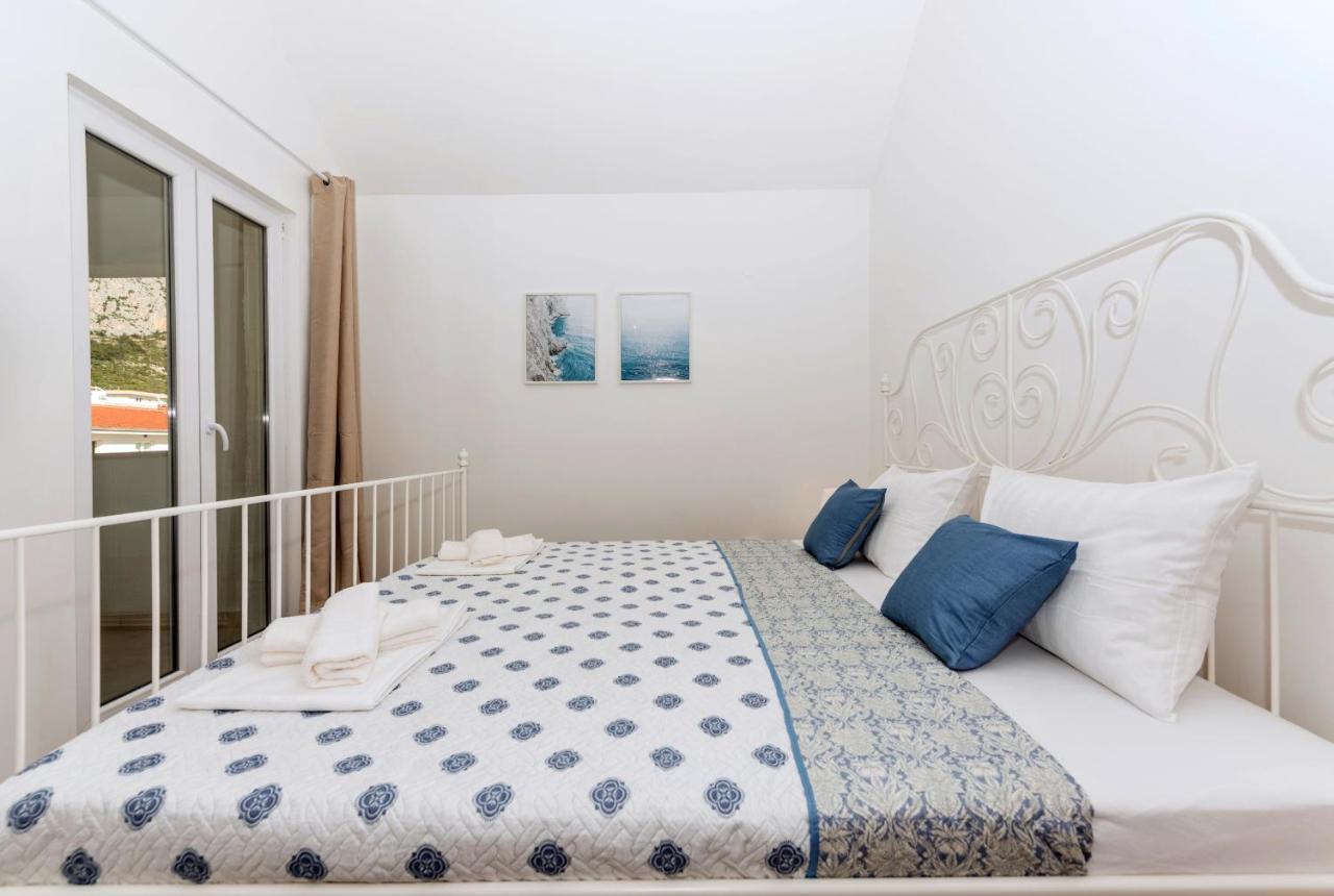 Vista Mare Apartment - 3 Bedroom, Sea View Makarska Exterior photo